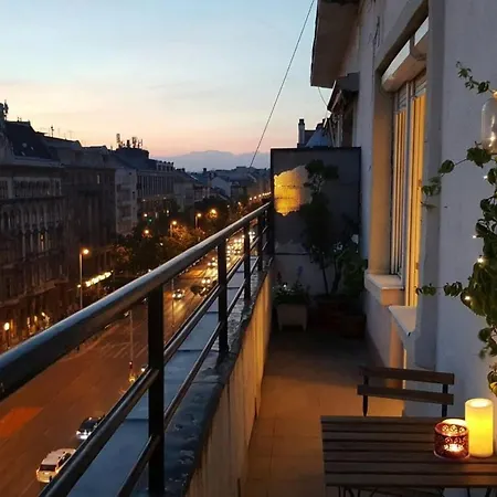 Basilica View With Balcony *